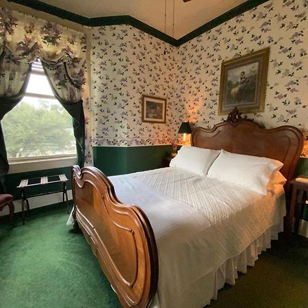 Four Winds Victorian Venue & Suites Bonham 외부 사진