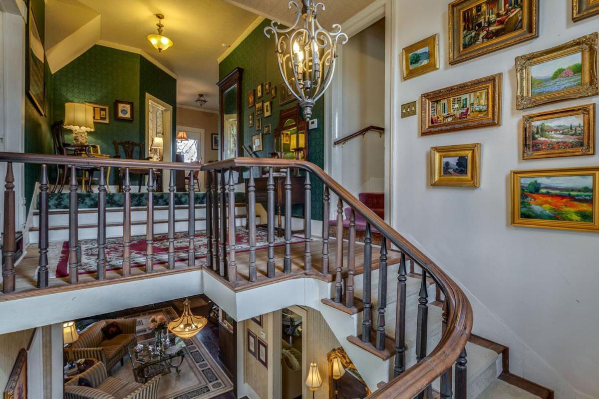 Four Winds Victorian Venue & Suites Bonham 외부 사진