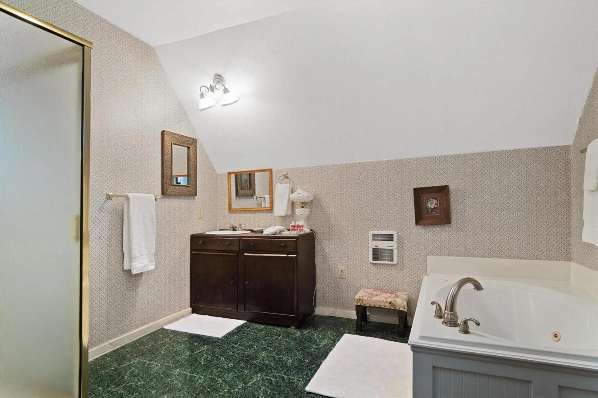 Four Winds Victorian Venue & Suites Bonham 객실 사진