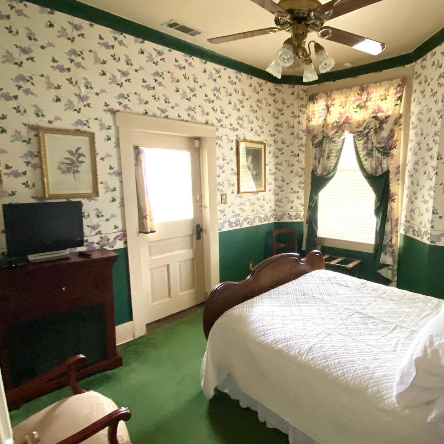 Four Winds Victorian Venue & Suites Bonham 외부 사진